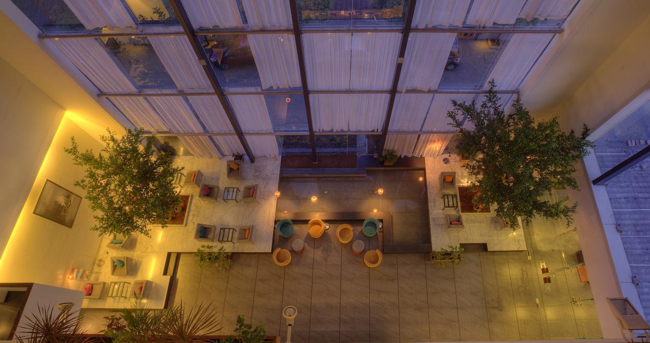 Hotel Parc Estique Пуна Экстерьер фото